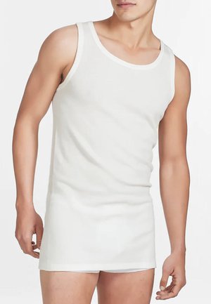 Top in cotone bianco senza maniche con scollatura a girocollo e spalline larghe, caratterizzato da un design aderente e una texture liscia.