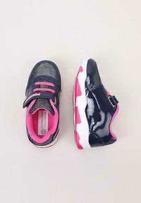 Pokemon Baskets basses - blue