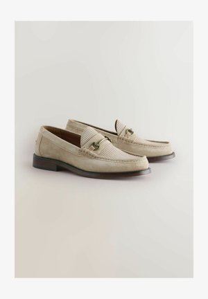 Next, REGULAR FIT - SNAFFLE LOAFERS - Chaussons - stone