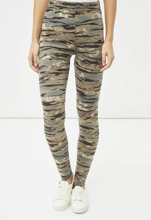 ESTAMPADO CAMUFLAJE - Leggings - verde