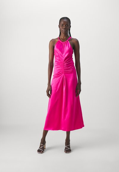 sandro ROBE EMMANCHURES AMERICAINES - Cocktail dress / Party dress - fushia