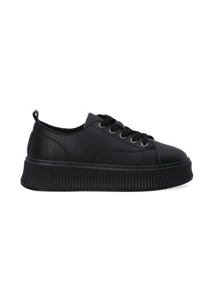 Sneakers - black
