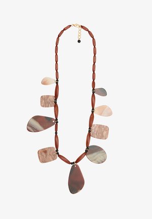 Kaulaketju, jossa on eri muotoisia ja värisiä kiviä ruskeissa ja kermaisen sävyissä, sekoitettuna pitkänomaisten meripihkabeadien ja mustien korostusten kanssa.