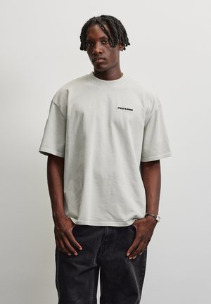 Pegador, LOGO OVERSIZED TEE - T-shirt basique - vintage light grey/black