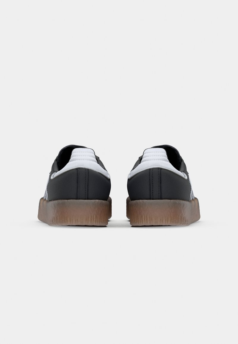 adidas Originals SAMBAE - Trainers - core black/footwear white/gold metallic /black - Zalando.co.uk