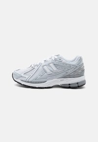 Неизбран, light zinc blue/reflection