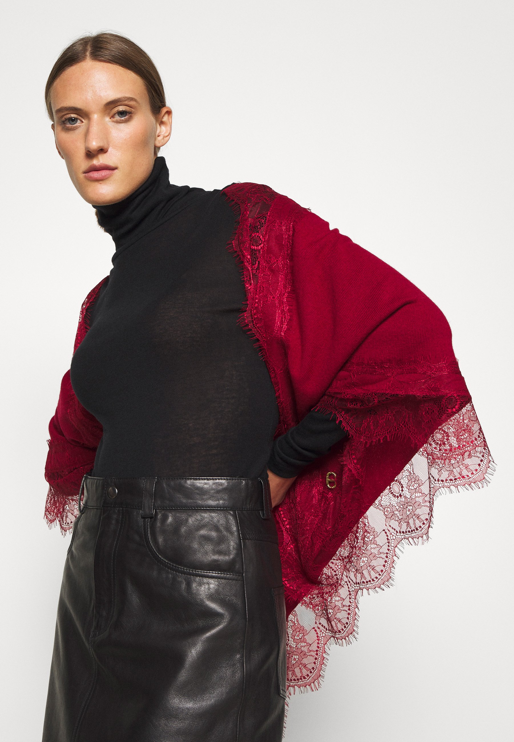 Women Cape Women Cape