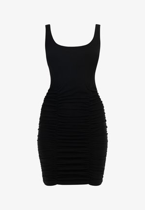 Must mustriga kleit, millel on ümar kaelus, ribakujuline tekstuur ja külgmine rüütesseetail, mis loob rõhutatud silueti.