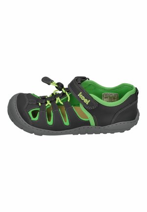 Schwarze und grüne geschlossene Kindersandale mit verstellbarem Riemen, elastischen Schnürsenkeln und gepolsterter Sohle, Größe 34, Markenname "koel".