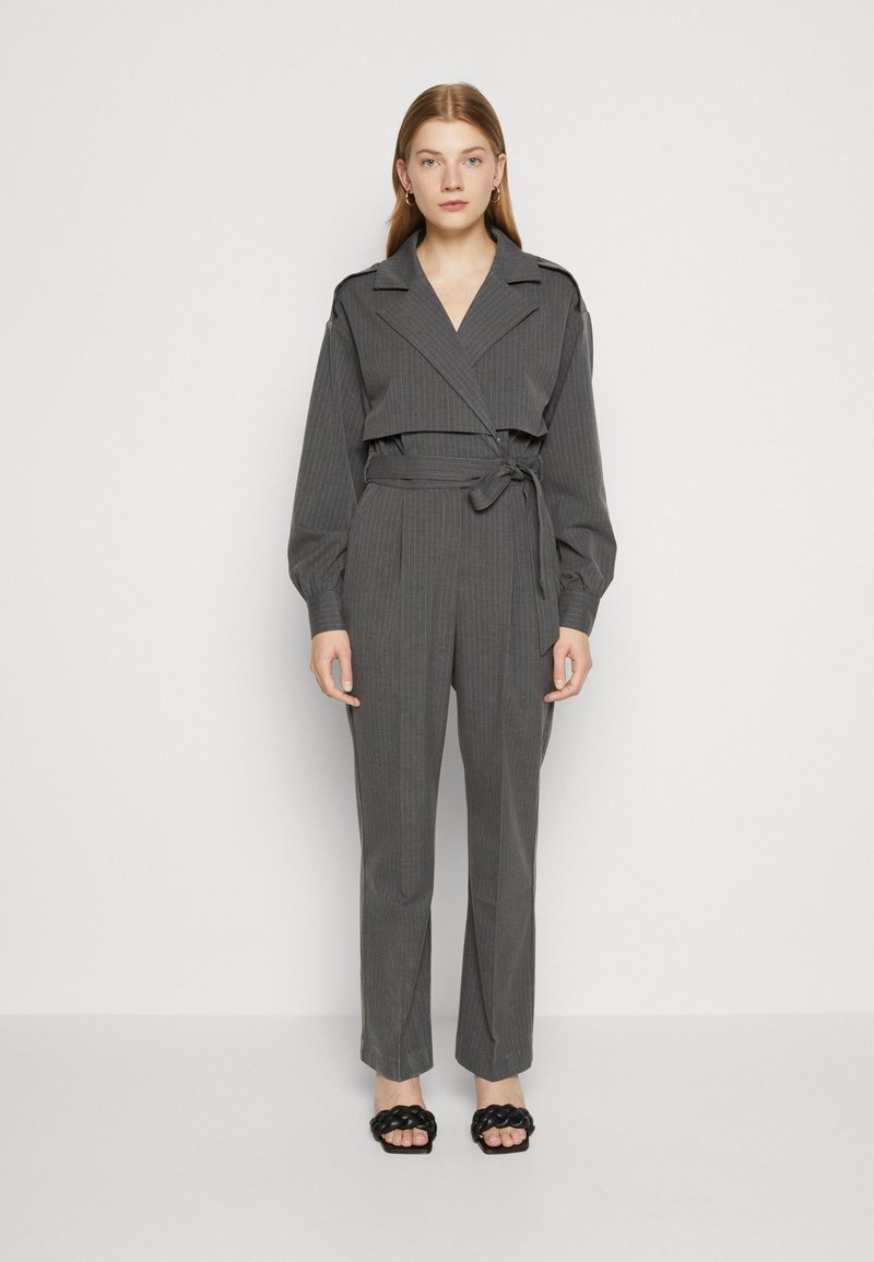 NAKD PINSTRIPED Jumpsuit grey/grau Zalando.at