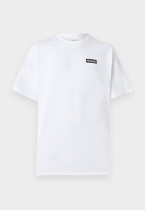 Balti trumpomis rankovėmis medvilniniai marškinėliai su mažu juodai baltu „Columbia Sportswear“ logotipu ant kairės krūtinės.