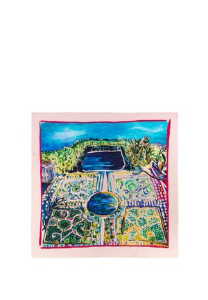 Écharpe colorée avec un design artistique de jardin aérien comprenant quatre sections à motifs et un étang circulaire bleu central.