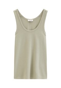 Unselected, fresh sage