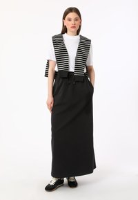 Modanisa - Długa spódnica