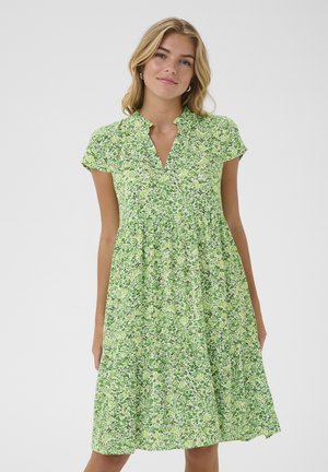 Kaffe Denné šaty - green petite flowers