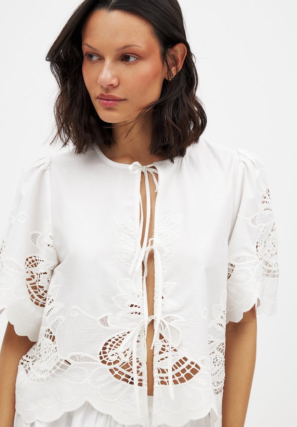 ANGLAIS FRONT - Bluse