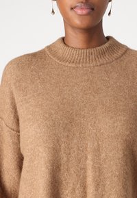 DAY Birger et Mikkelsen Neule - camel