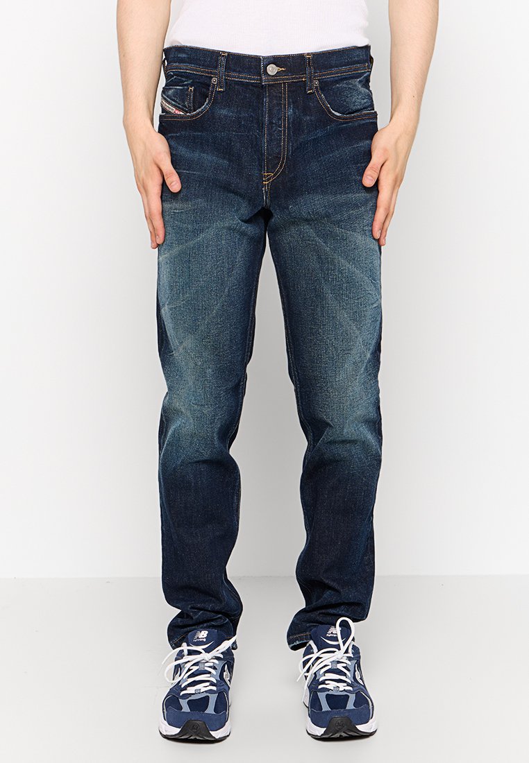 Diesel Jeans Tapered Fit donkerblauw