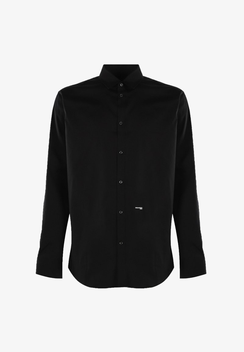 Schwarzes Langarmhemd mit Knopfleiste, klassischem Kragen und dezentem Etikettendetail. Glatter Stoff mit taillierter Passform.