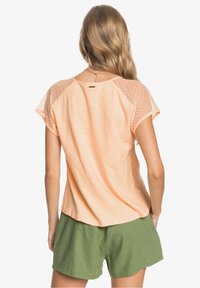 Roxy Triko s potiskem - pink