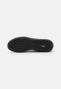 Nike Performance PHANTOM GX 2 CLUB - Scarpe da calcio per terreni sintetici - white/black/metallic gold coin