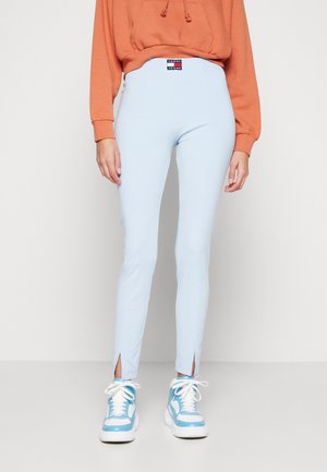 CENTER BADGE SLIT - Legíny - chambray sky