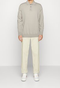 ARKET Stickad tröja - beige