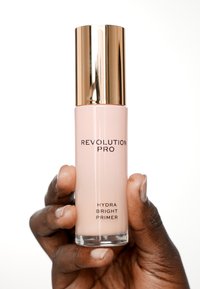 Revolution PRO REVOLUTION PRO HYDRA BRIGHT PRIMER - Primer - nude