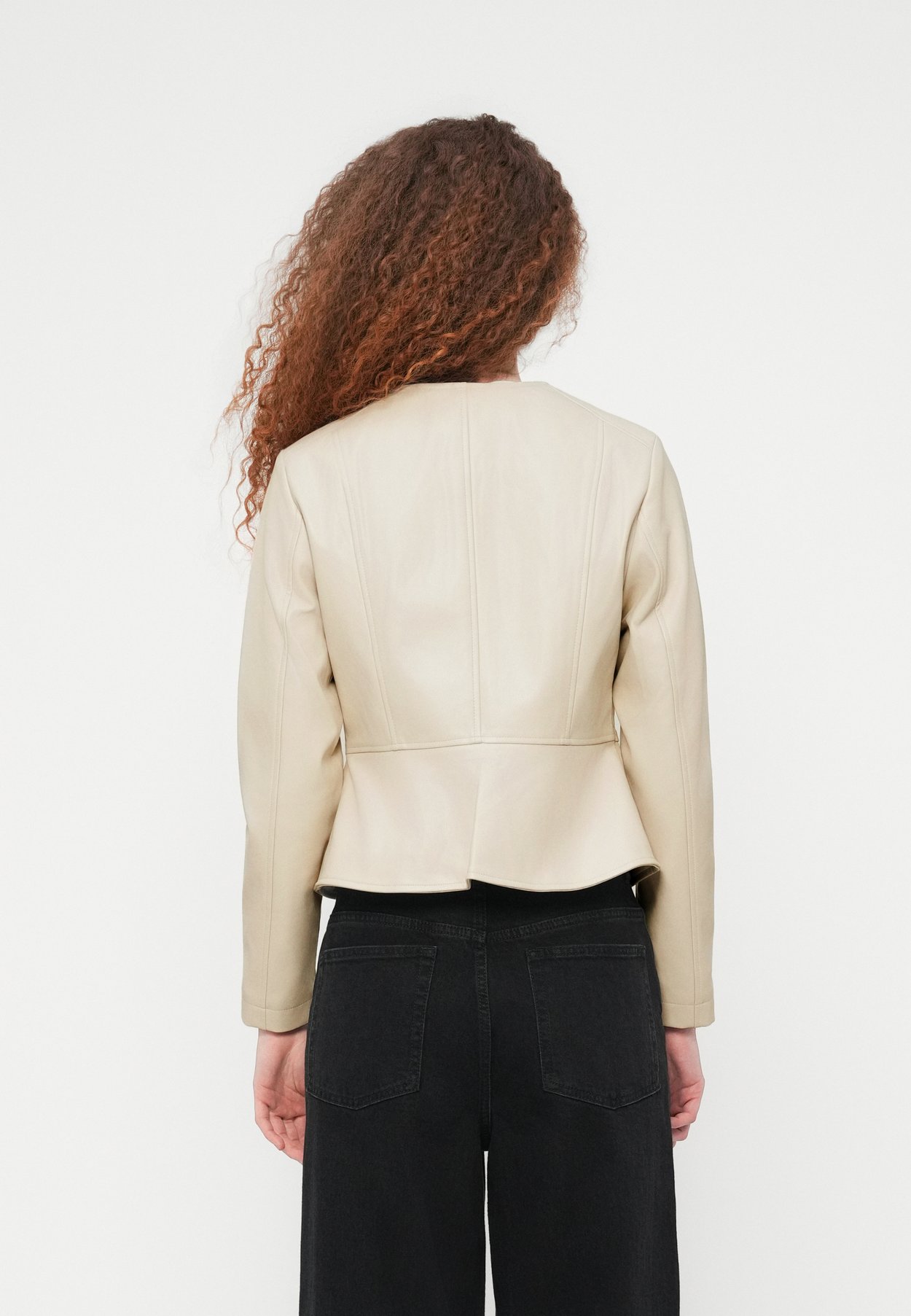 ONLSARAMY JACKET