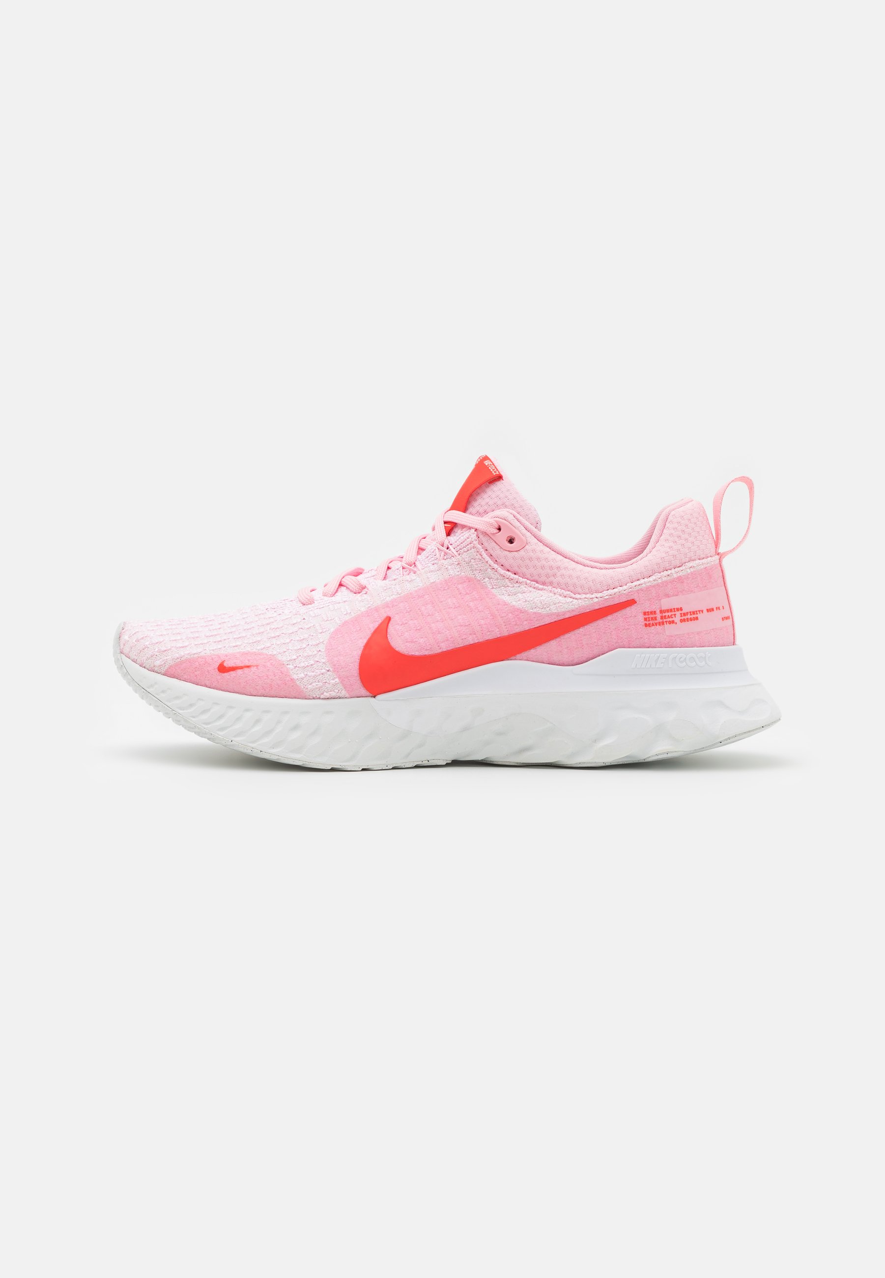 Nike pink react Clearance