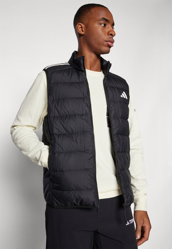ESSENTIALS LIGHT VEST - Waistcoat4