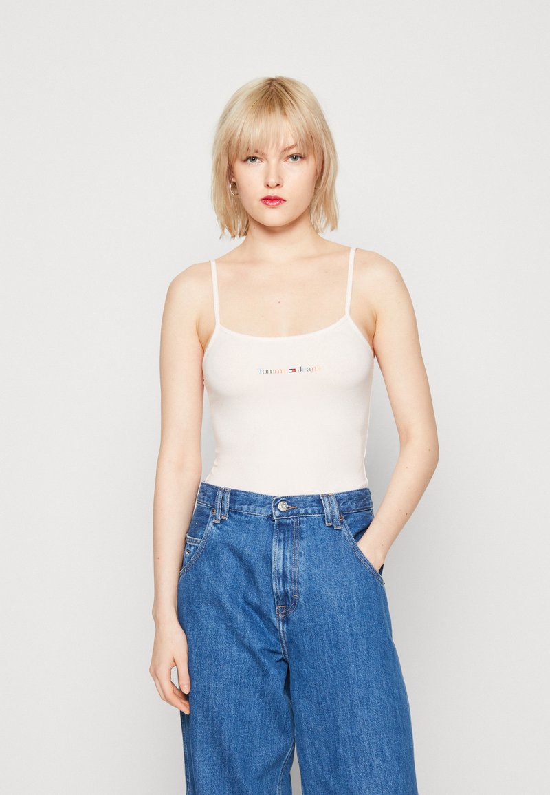 Tommy Jeans LINEAR STRAP Top Faint Pink rosa Zalando de tommy-jeans-linear-strap-top-faint-pink-rosa-zalando-de