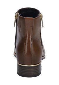 Braune Lederstiefelette mit hochglänzender Oberfläche, Reißverschlussdetail an der Seite und gestreutem Mittelhochabsatz für zusätzliche Stabilität.