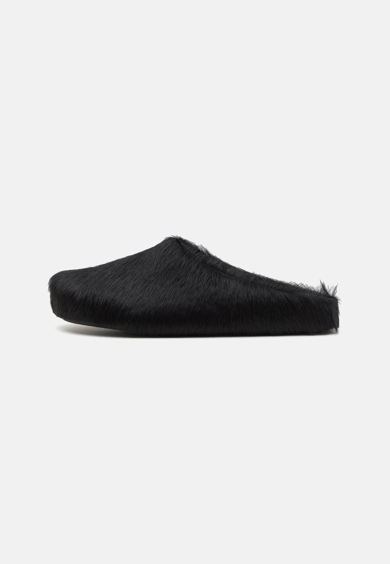 Marni Pantolette flach - black