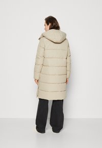 Calvin Klein Jeans MONOLOGO LONG PUFFER - Winter coat - plaza taupe