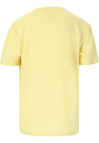 Gul bomullströja, korta ärmar, rundad halsdesign, slät textur, inga synliga mönster eller grafik, enkel bakvy.