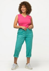 Ulla Popken 7/8 RETROUSSABLE POCHES - Pantalon classique - turquoise