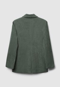 Blaser en velours côtelé vert avec un col cranté, des manches longues et une coupe droite, doté d'une texture à côtes verticales.