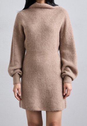 DESIGNERS REMIX Robe pull - beige