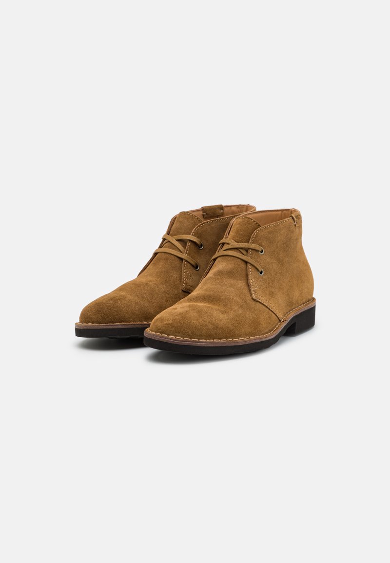the chukka boot