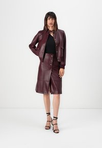 TWINSET COATED  - Leather jacket - winetasting
