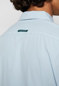 PS Paul Smith Polotričko - light blue