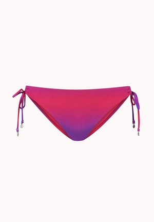 Flacher Bikini-Slip mit Farbverlauf von Pink zu Lila und verstellbaren Seitenschnüren mit kleinen metallischen Anhängern.