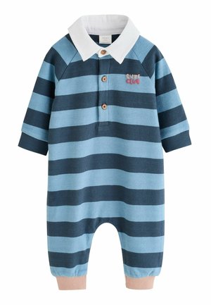 Babypakje met horizontale marineblauwe en lichtblauwe strepen, witte kraag, drie houten knopen en omgeslagen pijpen in lichtbeige.