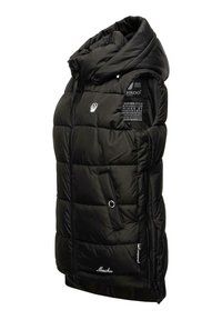 Veste sans manches noire matelassée avec capuche, fermeture éclair sur le devant, poches latérales, broderie du logo et étiquette de marque imprimée sur la poitrine.