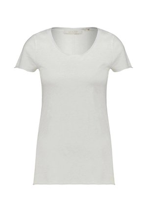Balta īsroku T-krekls ar apaļu kakla izgriezumu, izgatavots no mīksta, viegla auduma. Piedāvā brīvu piegriezumu un smalku faktūru.