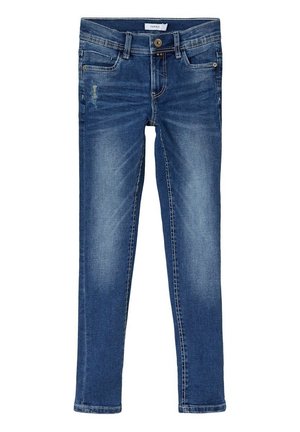 Blauwe slim-fit spijkerbroek met lichte vervaging en een klein versleten plekje op het rechterdijbeen, met voorzakken en knoopsluiting.