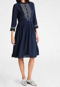 Noa Noa Vardagsklänning - dark blue