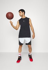 Jordan Top
