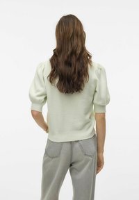 Vero Moda VMDOFFY 2/4 O-NECK GA NOOS - T-shirt basic - milky green
